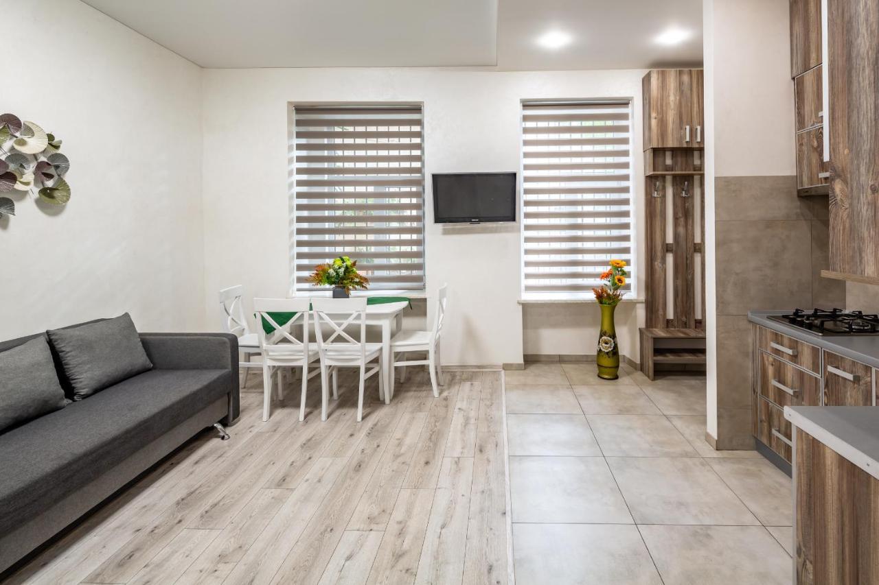 Alfa Apartments Kulisha 40 Lviv Extérieur photo