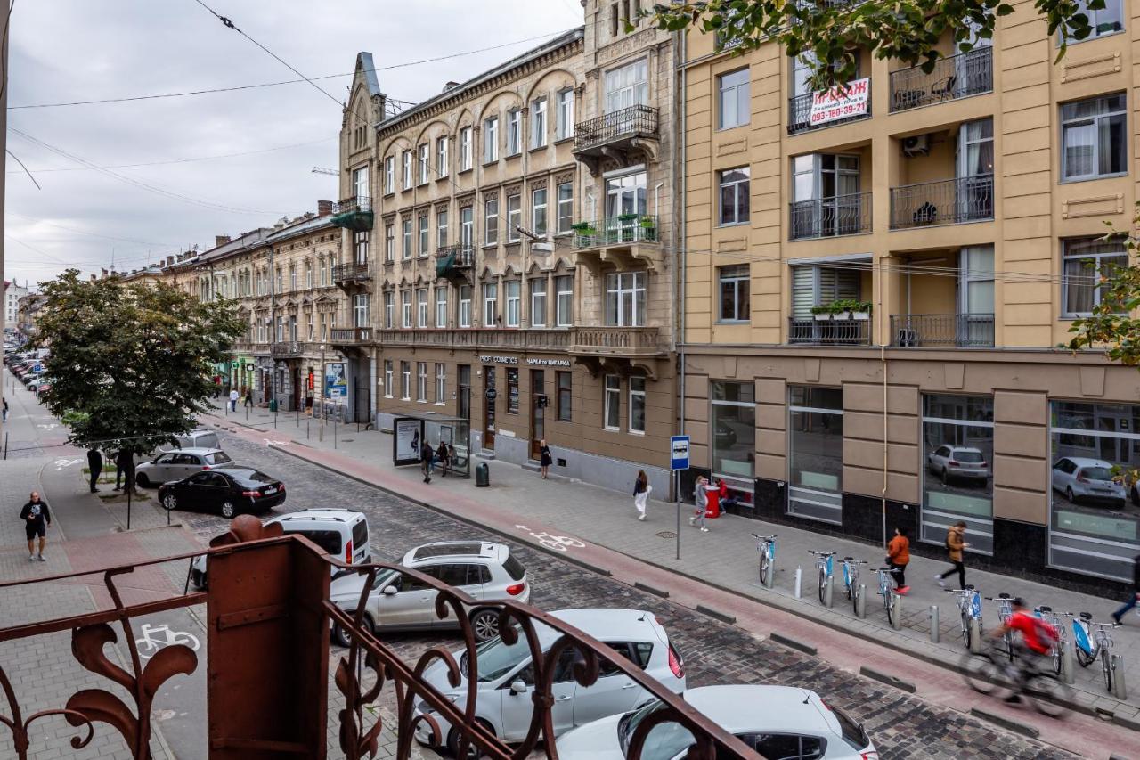 Alfa Apartments Kulisha 40 Lviv Extérieur photo