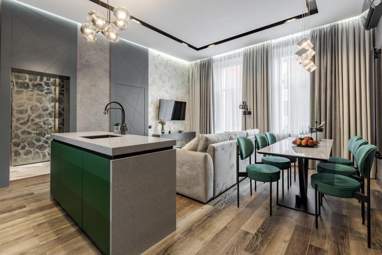 Alfa Apartments Kulisha 40 Lviv Extérieur photo
