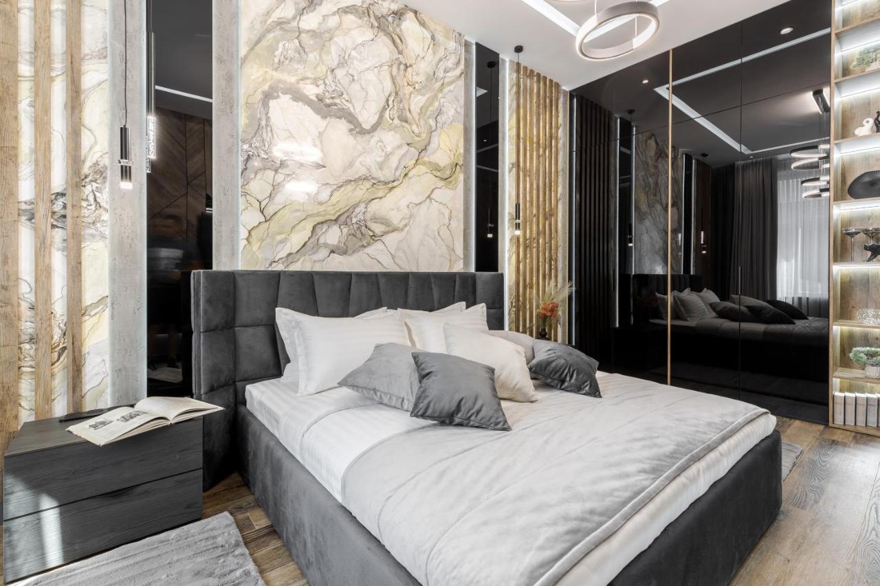 Alfa Apartments Kulisha 40 Lviv Extérieur photo