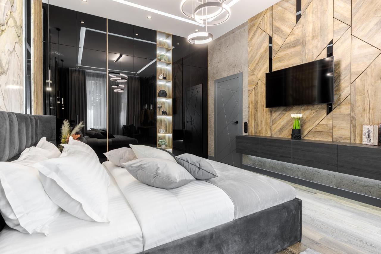 Alfa Apartments Kulisha 40 Lviv Extérieur photo