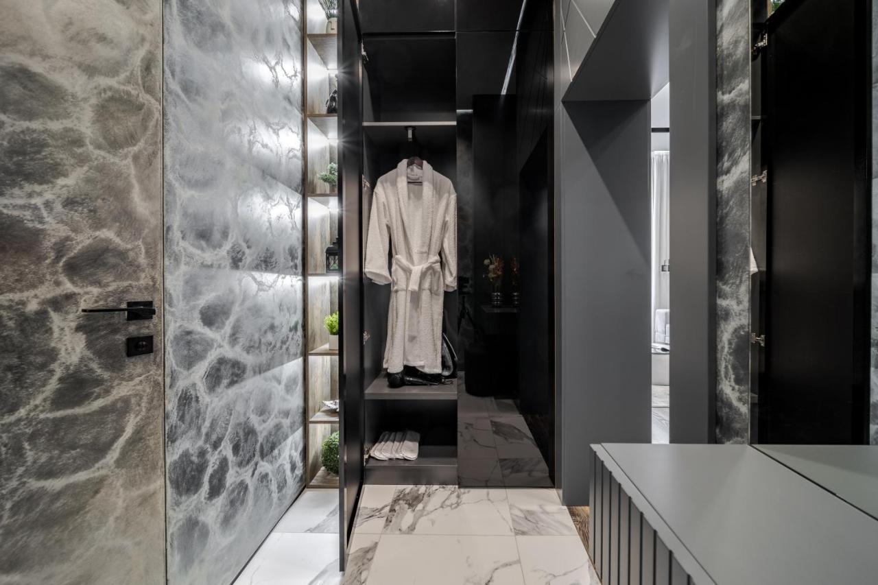 Alfa Apartments Kulisha 40 Lviv Extérieur photo