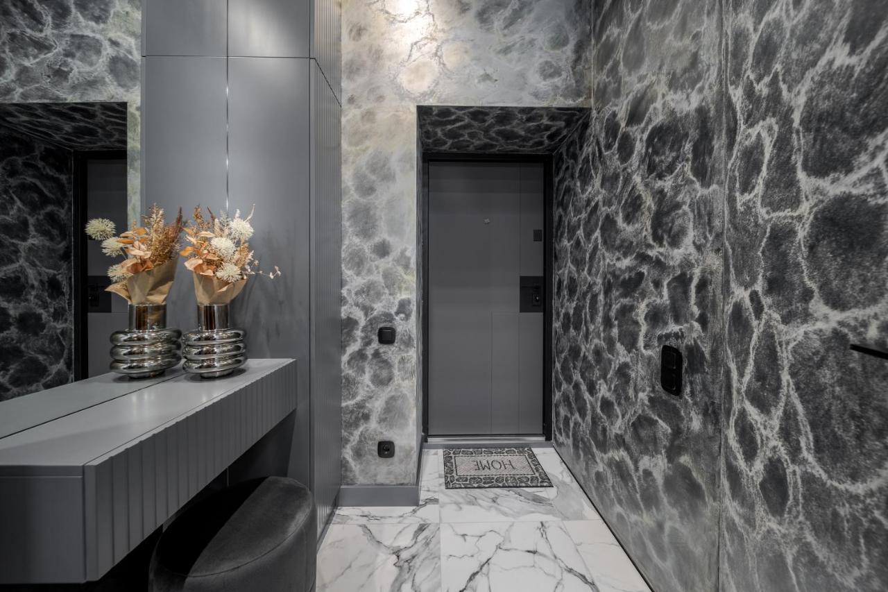 Alfa Apartments Kulisha 40 Lviv Extérieur photo